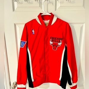 Mitchell & Ness Chicago Bulls 1996-97 Warm Up Jacket